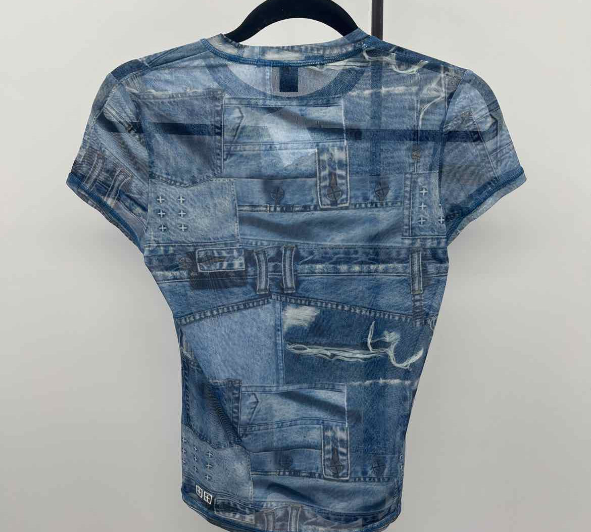 KSubi Women's Size M Blue Denim Short Sleeve Shirt