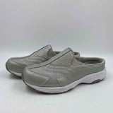 Travel Time Women's Shoe Size 7 Silver Shimmer Sneakers