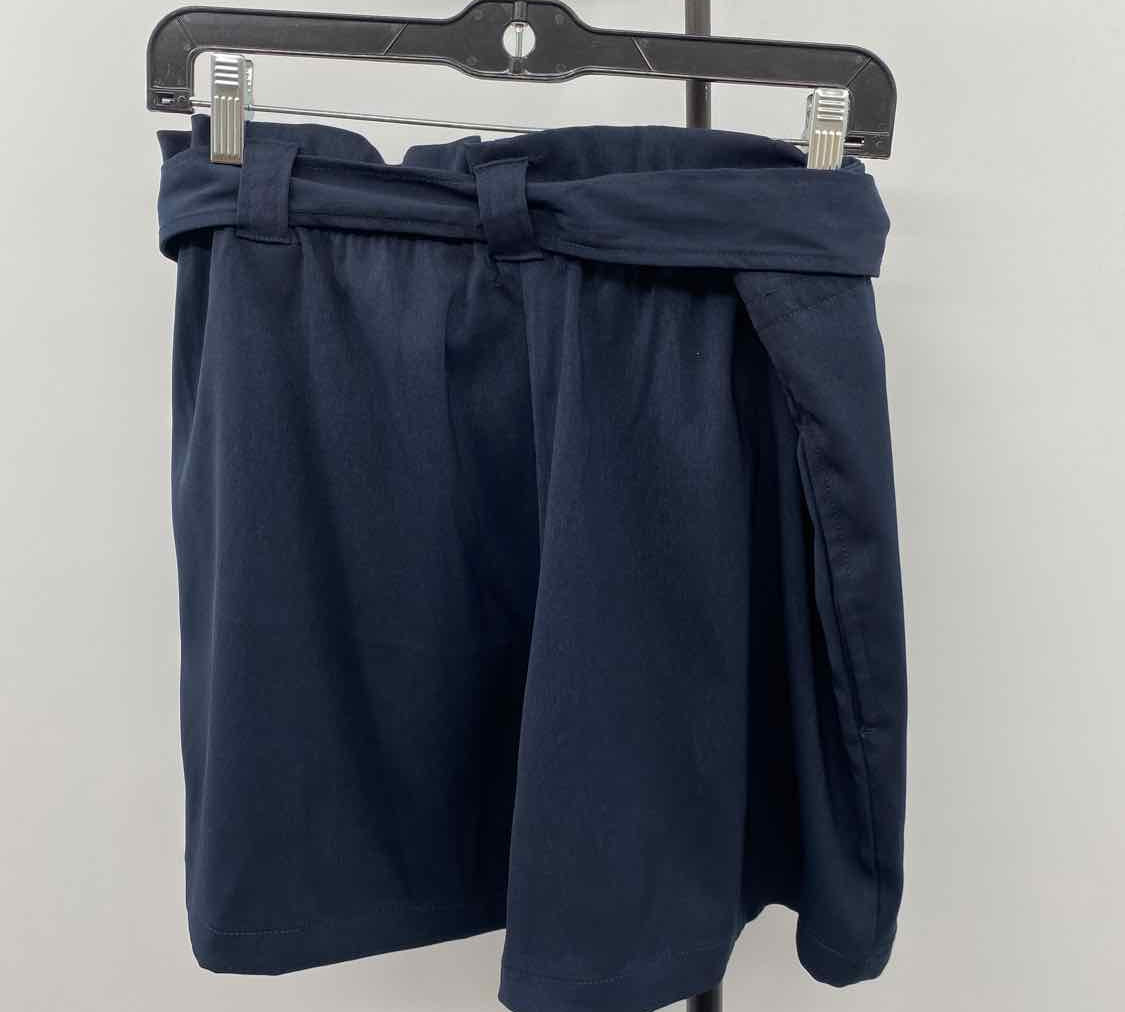 Max Studio Women's Size 16 Navy Solid Shorts
