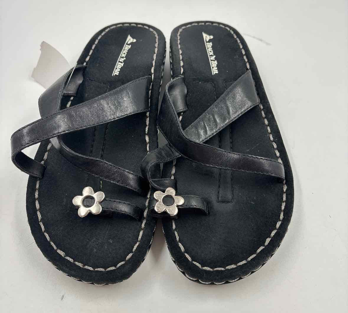 Track 'N Trail Women's Shoe Size 8 Black Solid Sandals