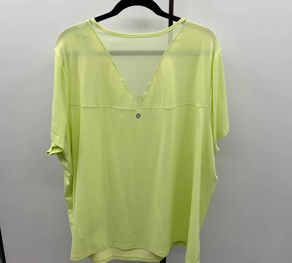 LIVI active Women's Size 4X Yellow Solid Short Sleeve Shirt