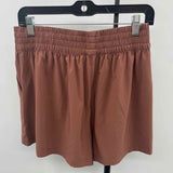 vuori Women's Size 10 Mocha Solid Shorts