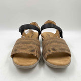 Easy Spirit Women's Shoe Size 8 Tan Stripe Sandals