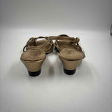 Hush Puppies Women's Shoe Size 8 Gold Shimmer Sandals