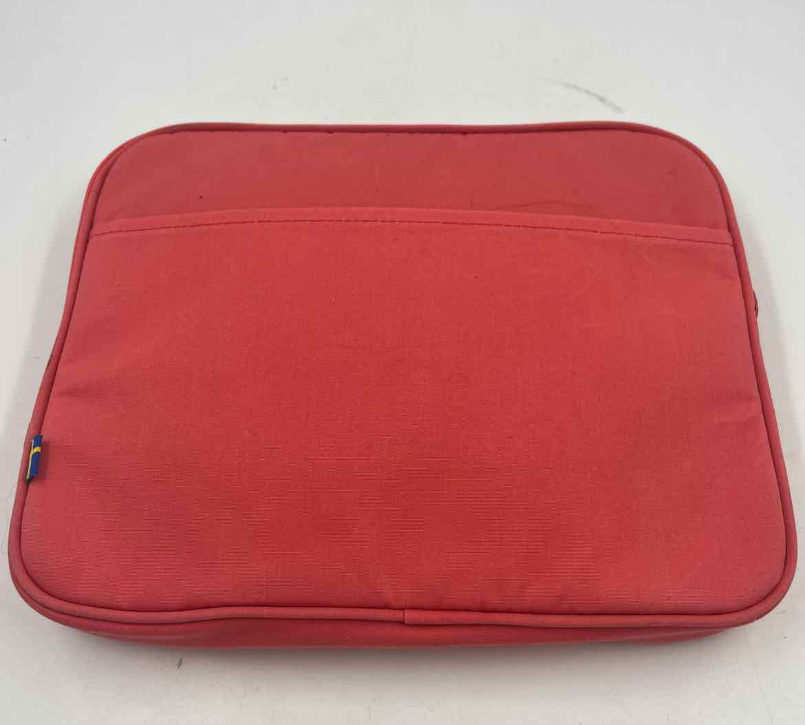 Fjallraven Coral Solid Laptop Bag