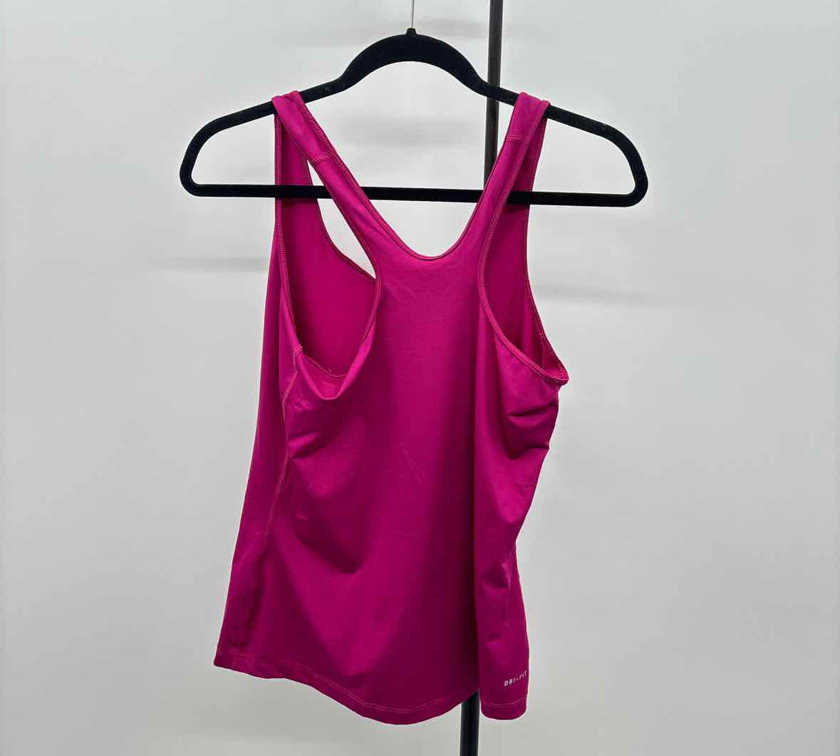 Nike Women's Size M Magenta Solid Tank