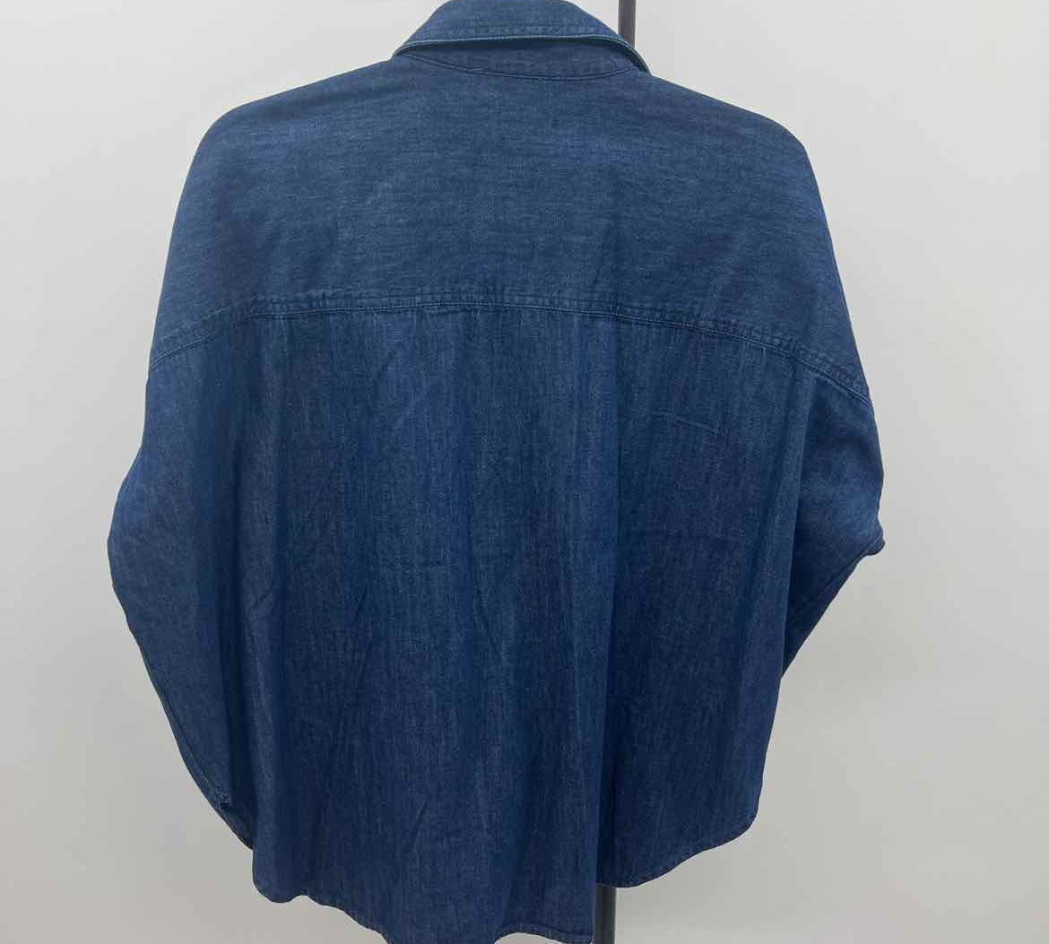 Unbranded Women's Size M Blue Solid Short Sleeve Shirt
