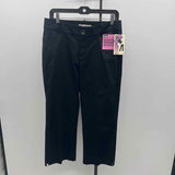 Lee Women's Size 10 Black Solid Capris