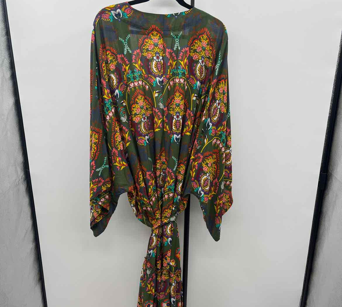 Anthropologie Junior's Size 2X Green Floral Coverup