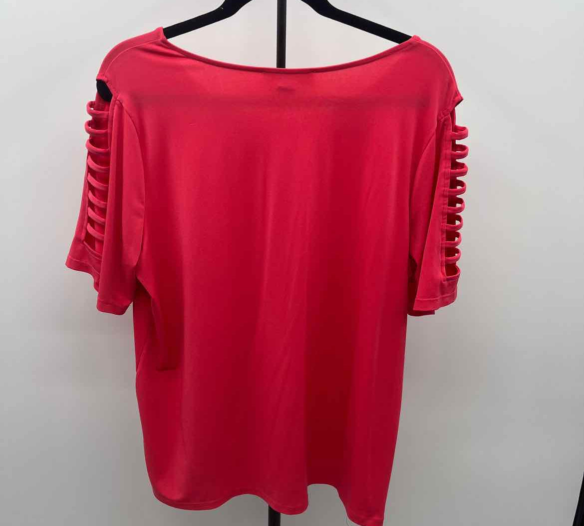 Michael Kors Women's Size 1X Watermelon Solid Short Sleeve Shirt