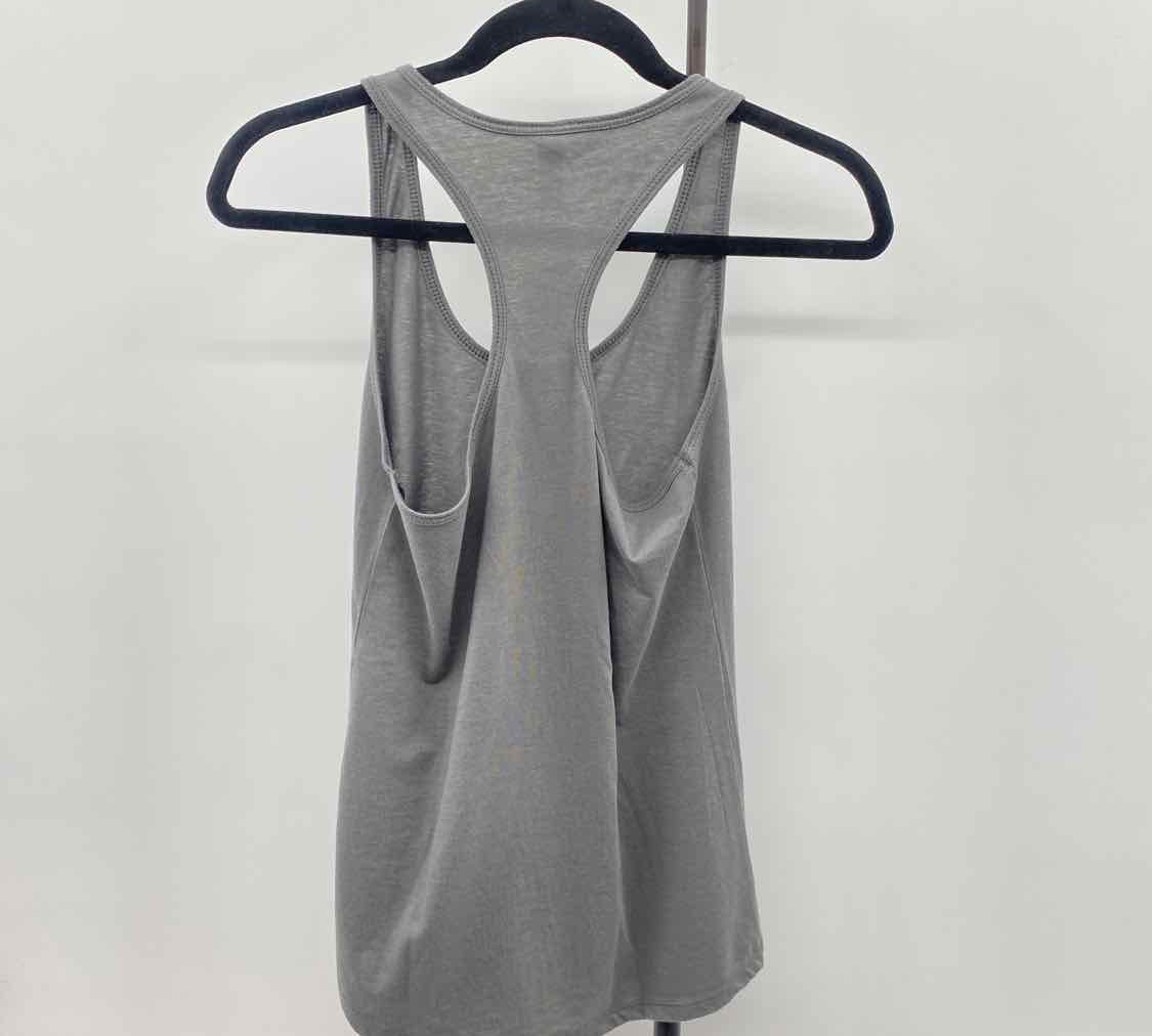 Ideal Women's Size M Charcoal Shamrock Tank