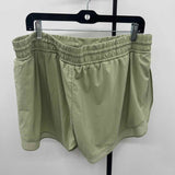 Danskin Women's Size 16 Green Solid Shorts