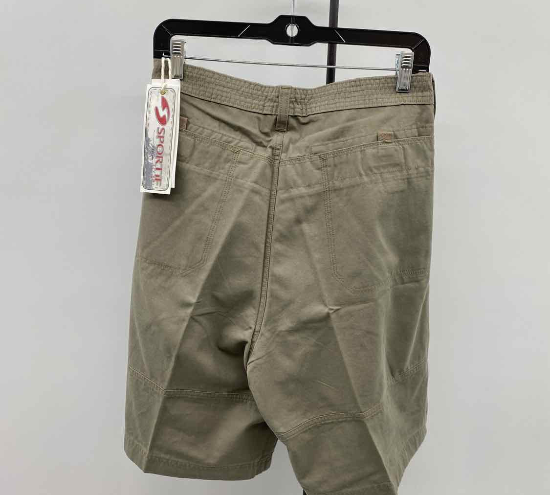 Sportif Men's Size 38 Green Solid Shorts