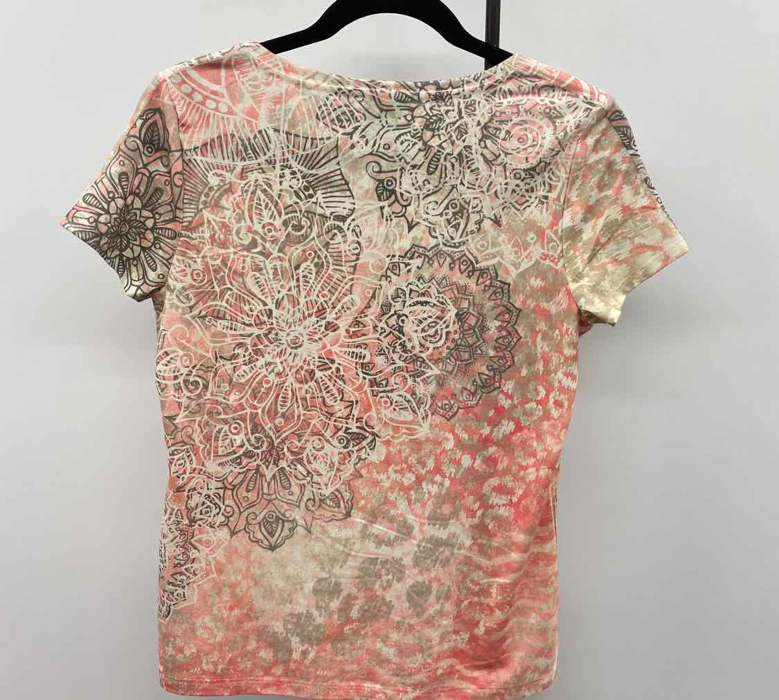 Chico's Women's Size S coral Mandala Short Sleeve Shirt