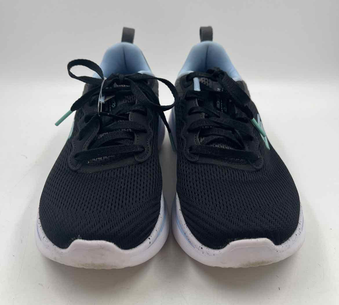 Skechers Women's Shoe Size 8 Black Textured Sneakers
