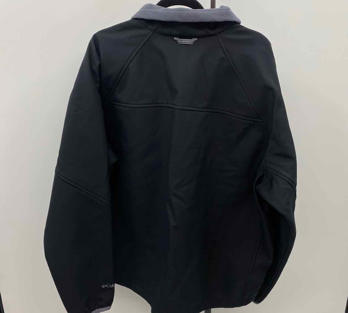 Columbia Women's Size XXL Black Solid Jacket
