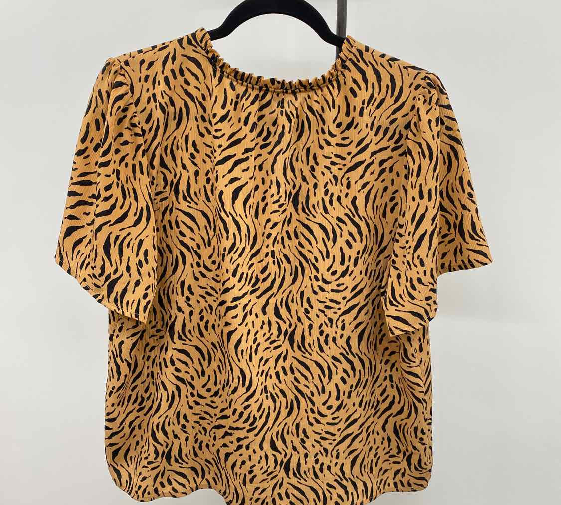 Nine West Women's Size XL Brown Animal Print Short Sleeve Shirt