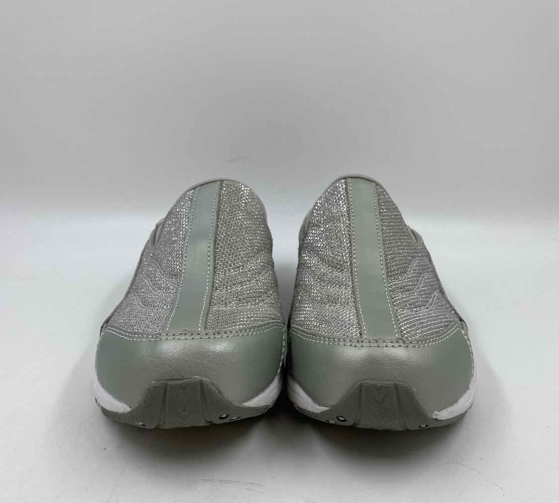 Travel Time Women's Shoe Size 7 Silver Shimmer Sneakers