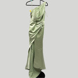 Merry's Women's Size 8 Green Solid Gown/Evening Wear
