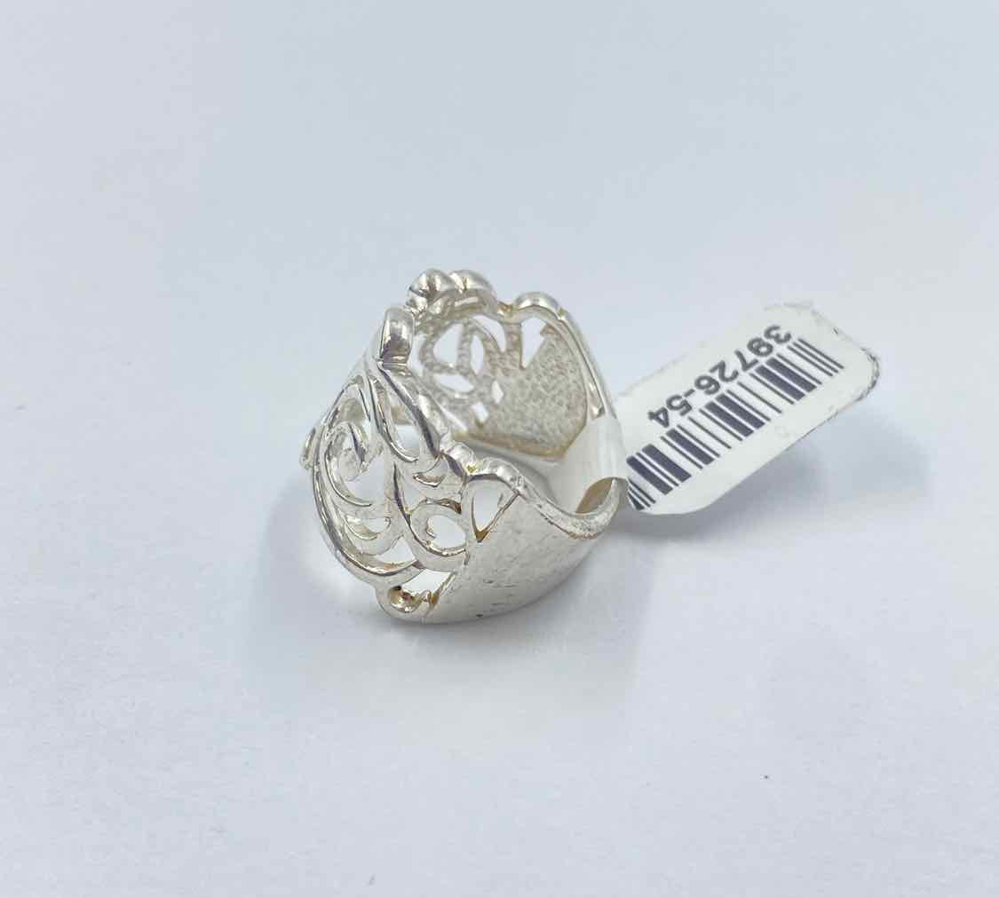 Boutique Women's Silver Ring