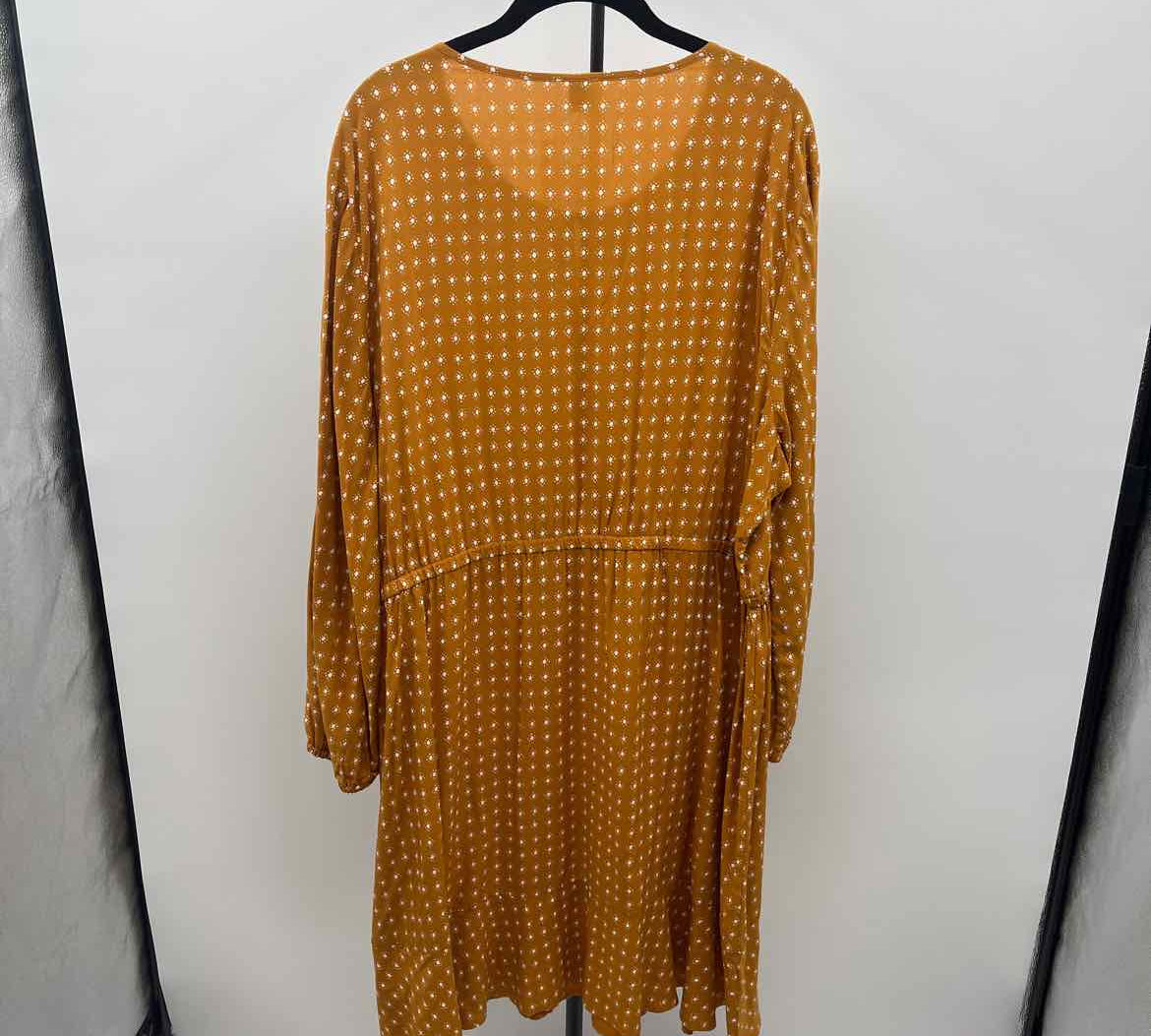Old Navy Junior's Size XXL Caramel dotted Dress