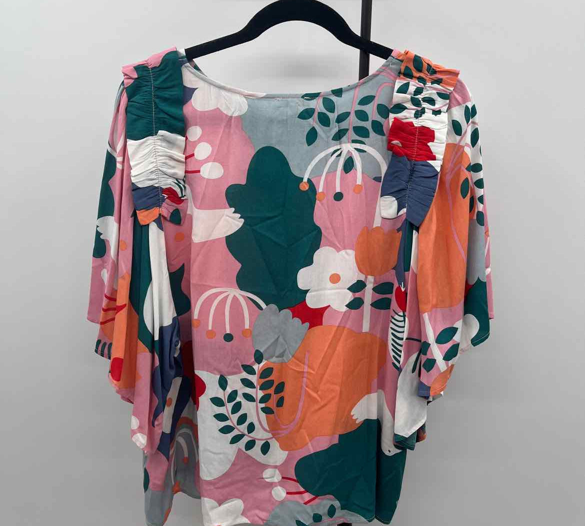 Jodifl Women's Size S Multi-Color Floral Short Sleeve Shirt