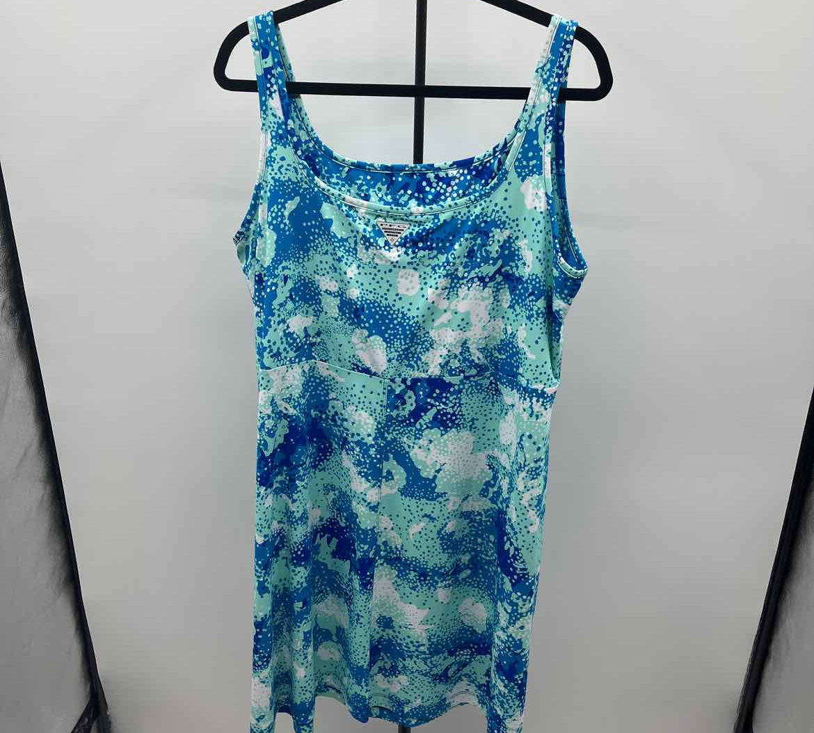 Columbia Women's Size 18 Blue dotted Dress