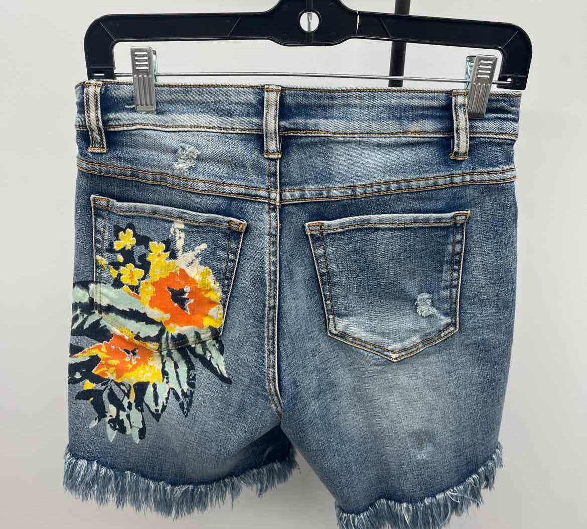 Tribal Jeans Women's Size 2 Blue Distressed Shorts