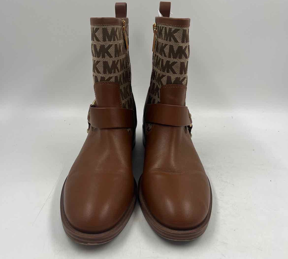 Michael Kors Women's Shoe Size 6.5 Caramel Signature Boots