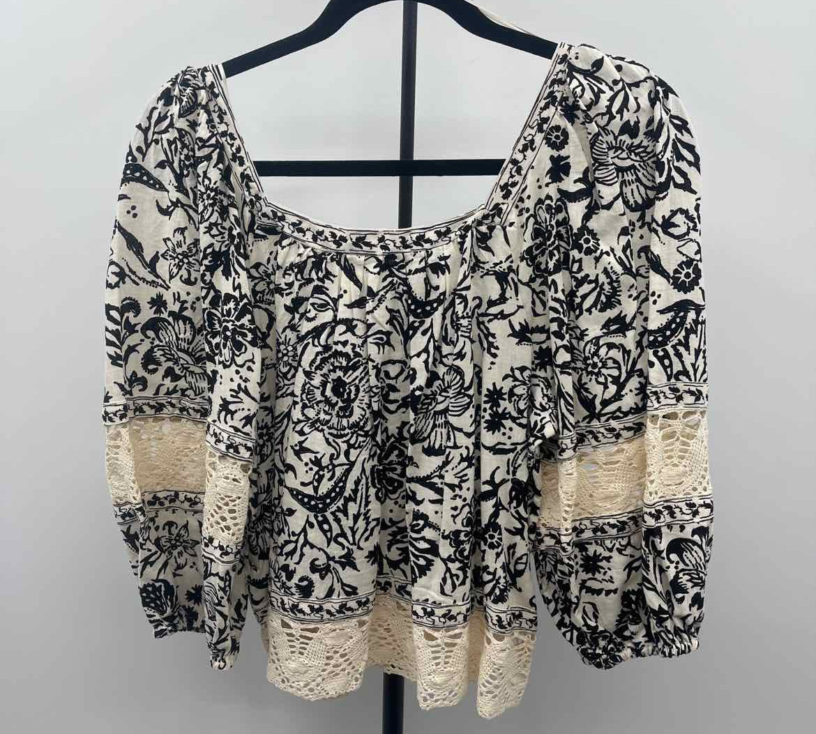Christian Siriano Women's Size M Black Floral Long Sleeve Shirt