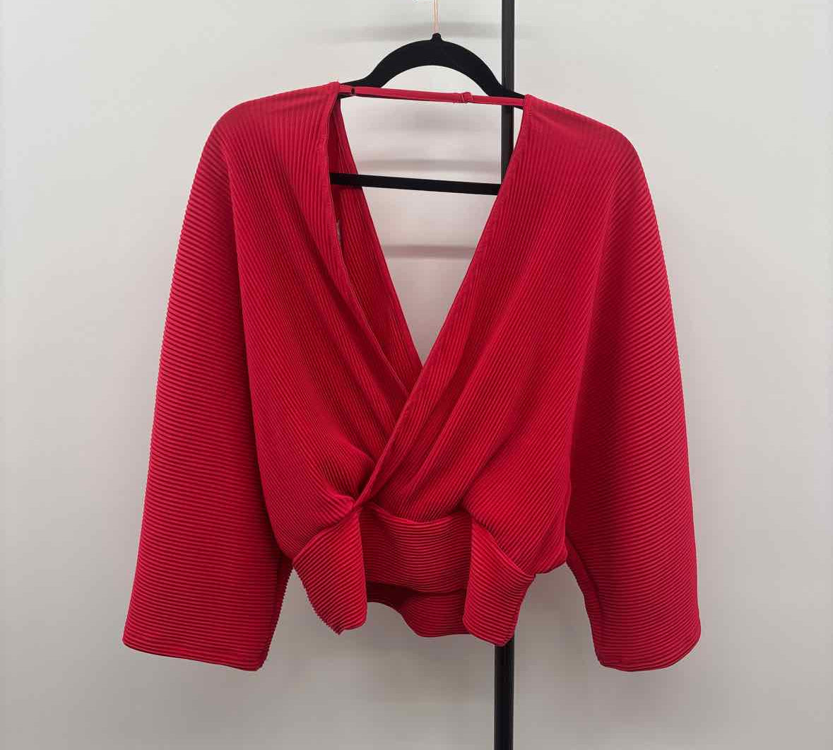 Anthropologie Women's Size M Red Pleated Long Sleeve Shirt
