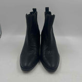 Vince Camuto Women's Shoe Size 7 Black Textured Boots