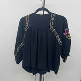 Vine & Love Women's Size M Black Embroidered Long Sleeve Shirt