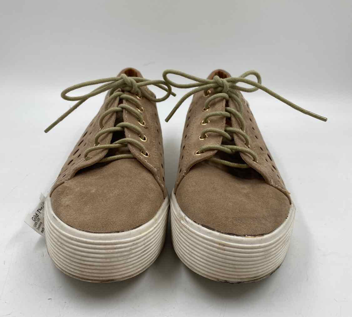 machi Women's Shoe Size 9 Tan dotted Sneakers