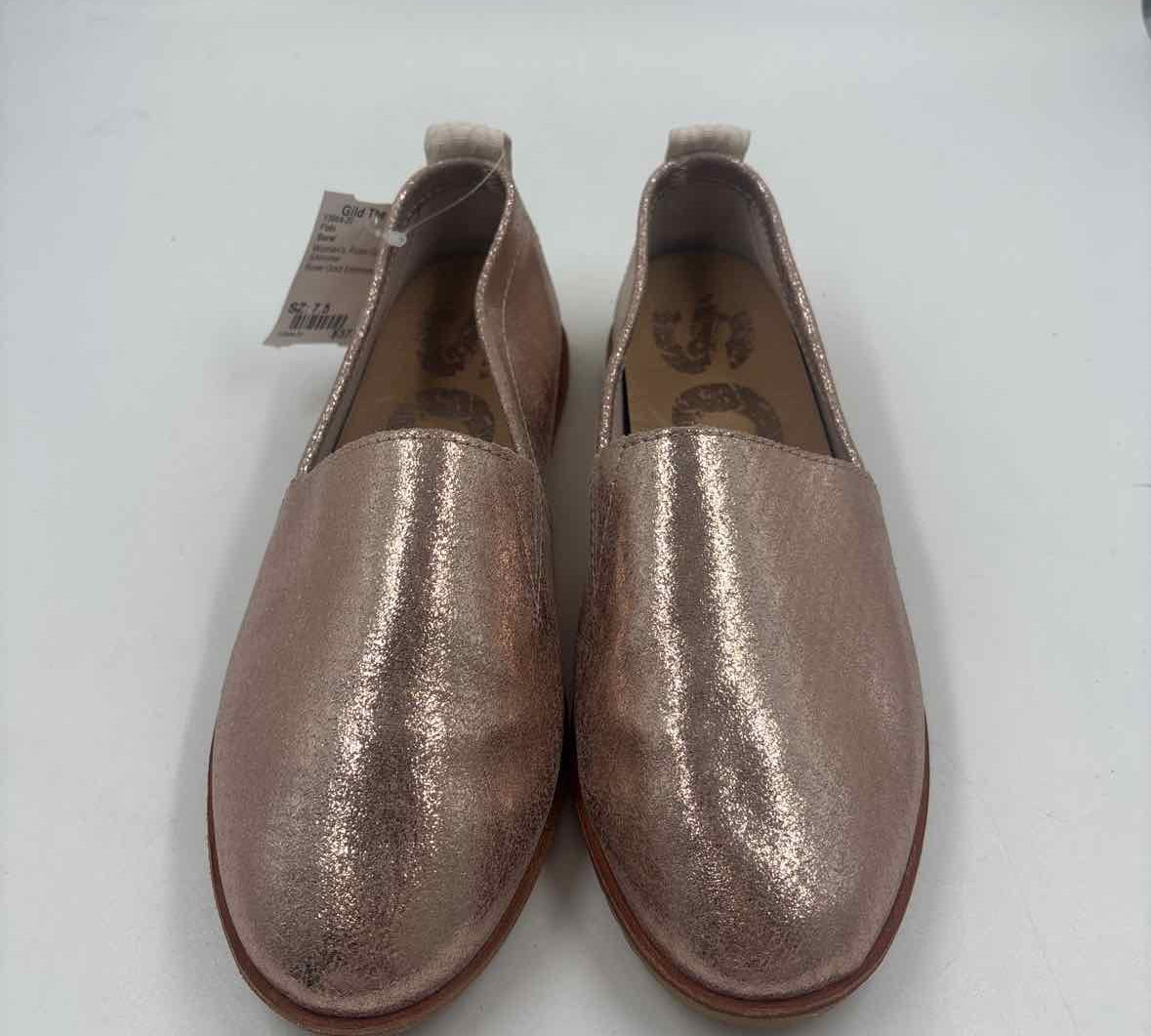 Sorel Women's Shoe Size 7.5 Rose Gold Shimmer Flats