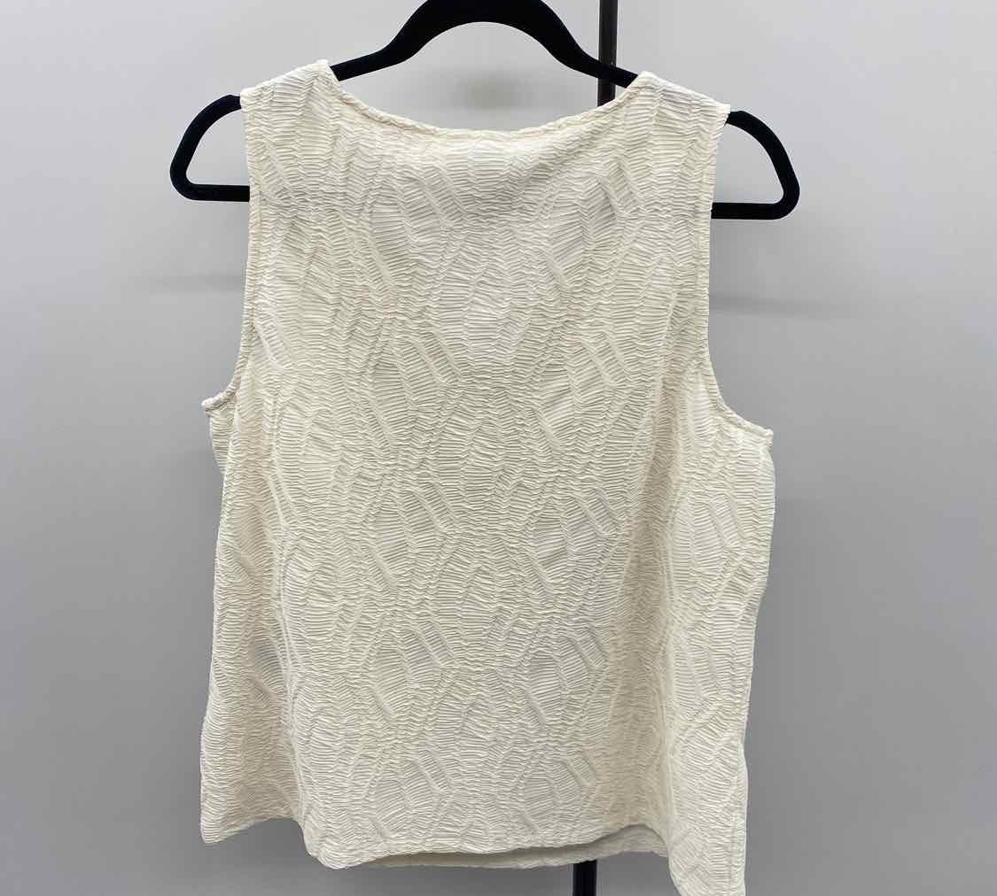 Chico's Women's Size L Ivory Textured Sleeveless Shirt