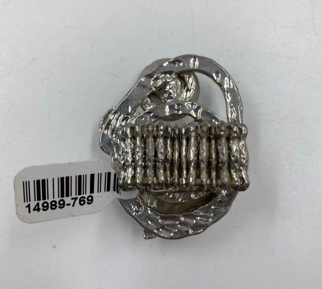 Boutique Women's Silver Ring
