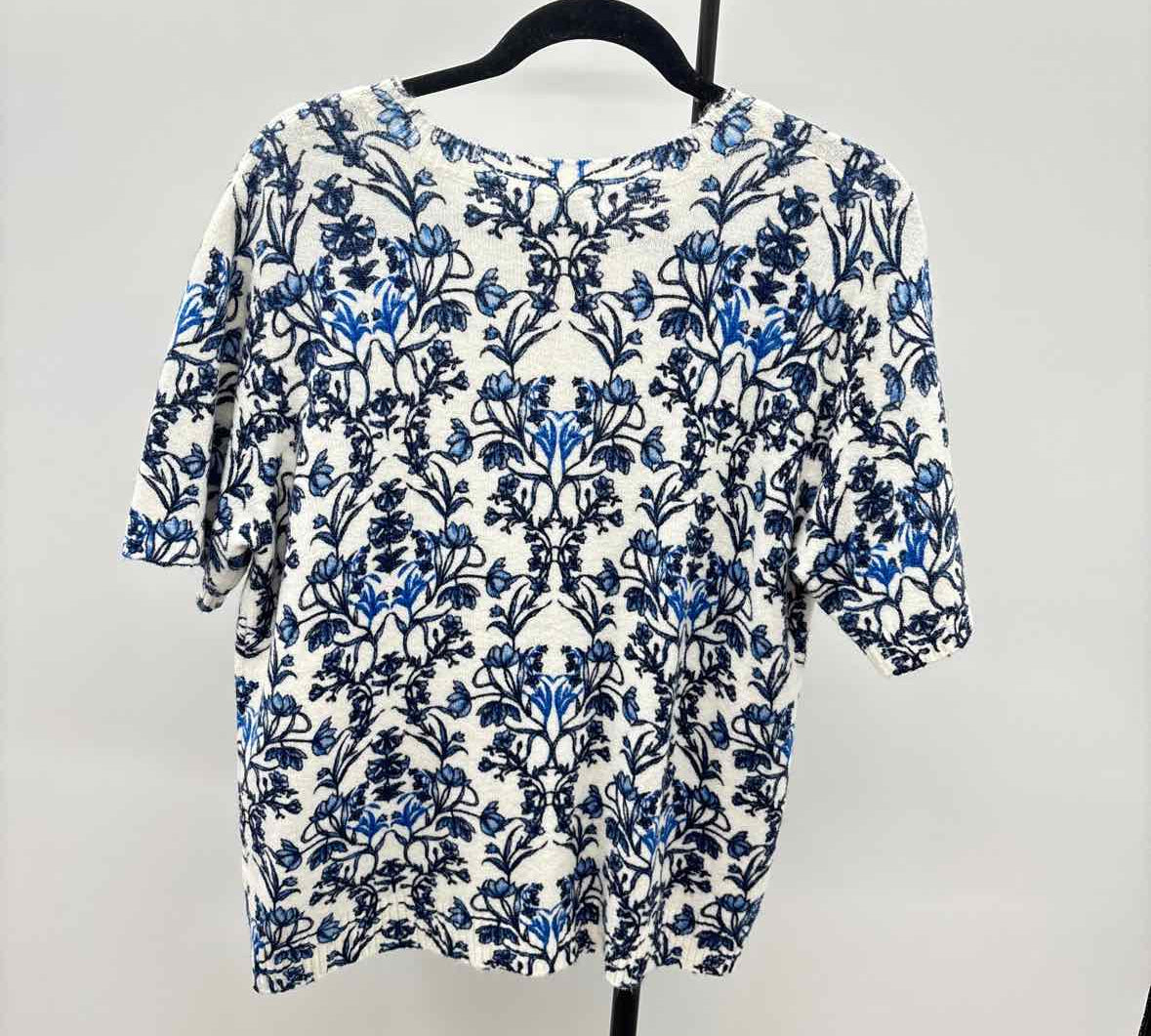 Cece Women's Size XL Blue Floral Sweater