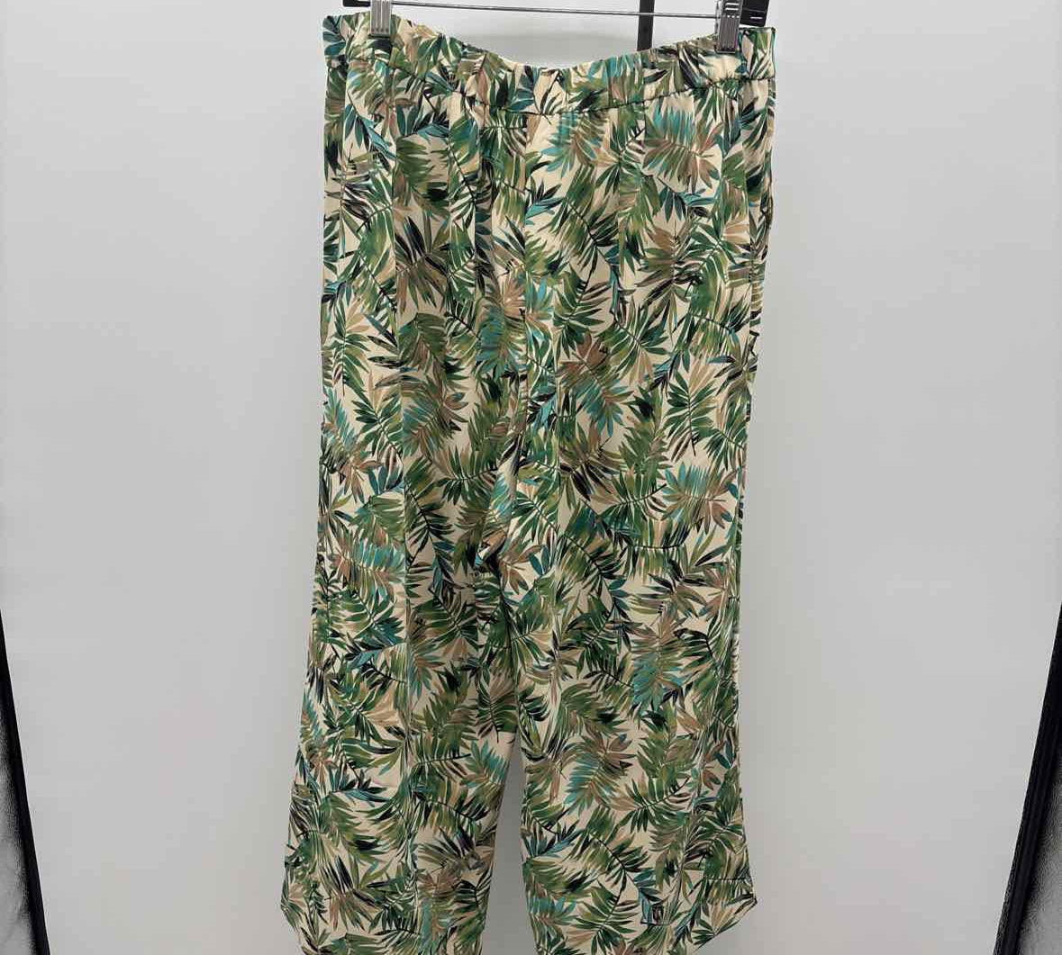 JJill Women's Size 10 Green Leaf Pants