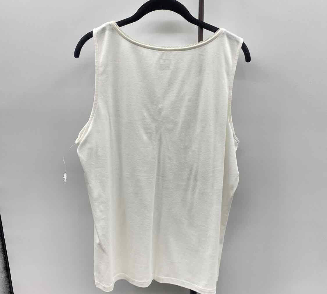 CJ Banks Women's Size 1X White Solid Sleeveless Shirt