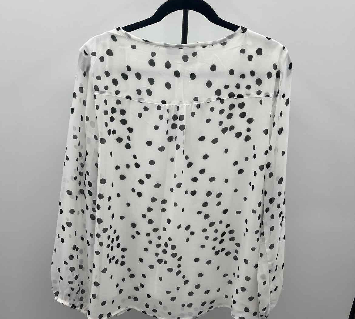 Lane Bryant Women's Size XL White Spotted Long Sleeve Shirt