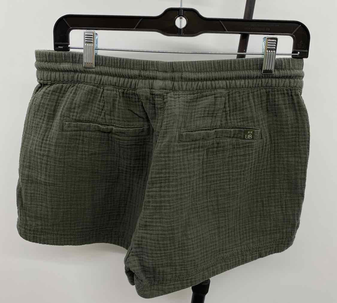 Union Bay Women's Size 10 Green Textured Shorts