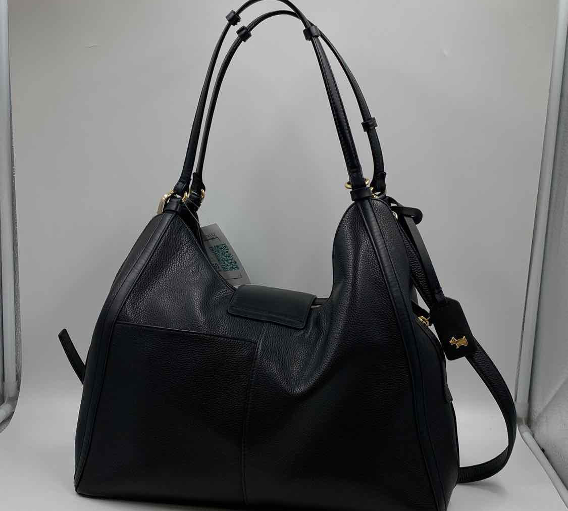Radley Women's Black pebbled Purse