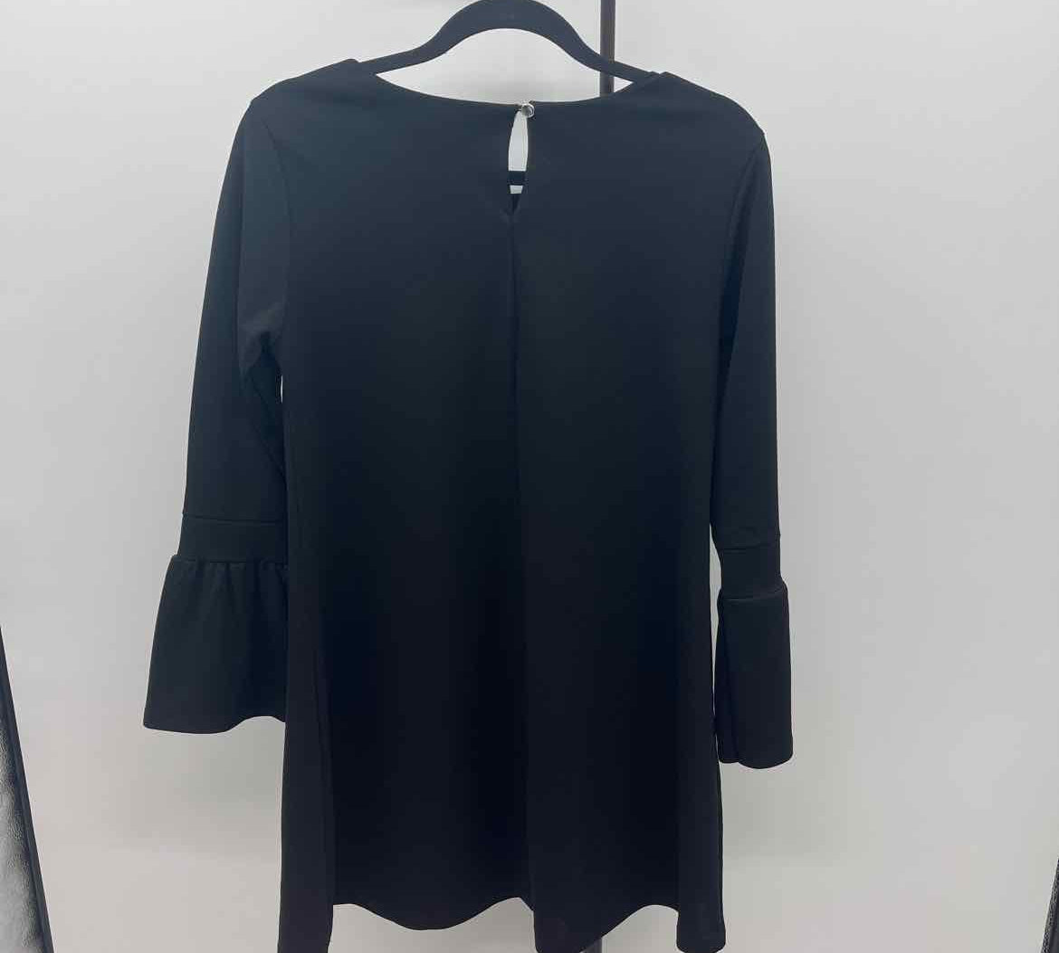 Lungo L'arno Women's Size 10 Black Solid Dress