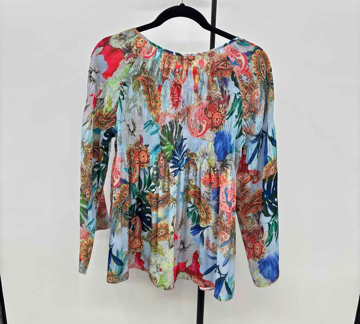 Charlie B Women's Size M Multi-Color Paisley Long Sleeve Shirt