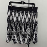 White House Black Market Women's Size 10 Black Floral Skirt