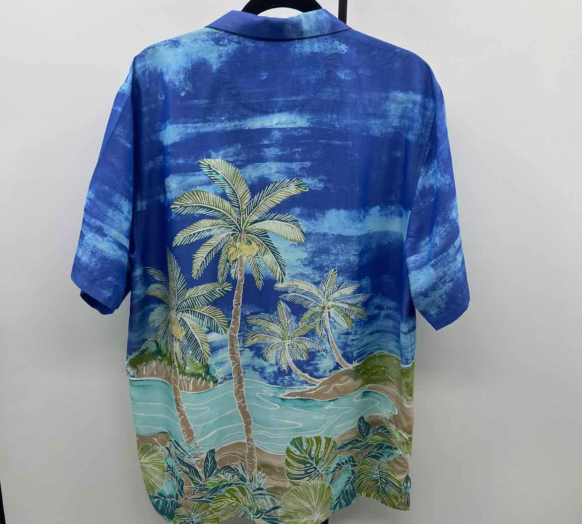 Tommy Bahama Men's Size L Blue Palm Trees Short Sleeve Shirt