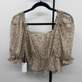 Astr Women's Size M Beige Floral Short Sleeve Shirt