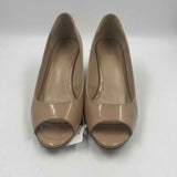 Liz Claiborne Women's Shoe Size 7 Nude Solid Wedges