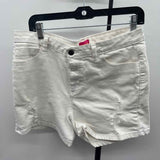 Karoo Women's Size 12 White Distressed Shorts